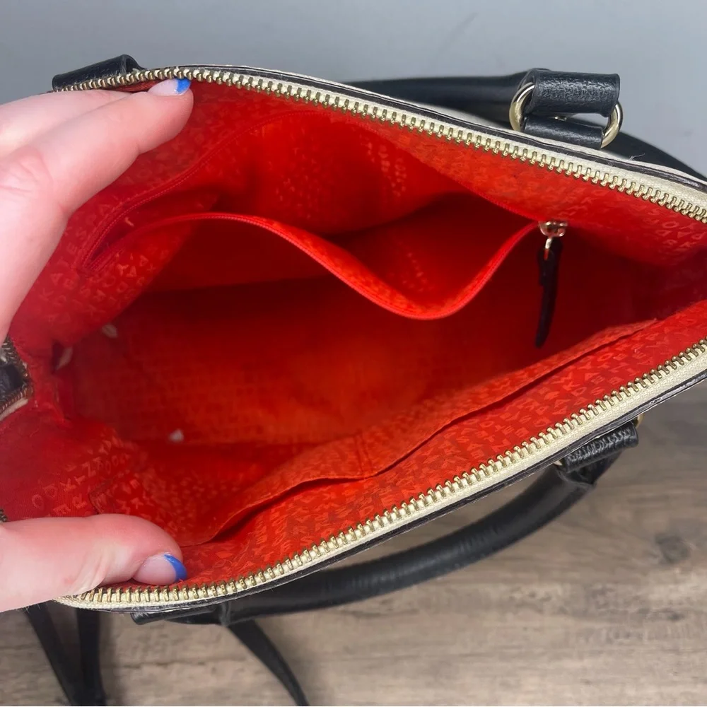 Kate Spade Wellesley Rachelle‎ off white and black handbag crossbody purse